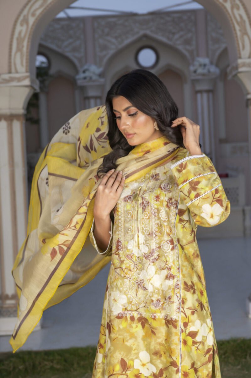 3-PIECE SUIT EMBROIDERED & DIGITAL PRINTED