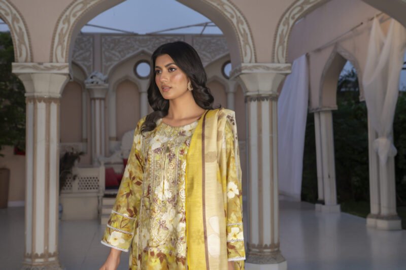3-PIECE SUIT EMBROIDERED & DIGITAL PRINTED