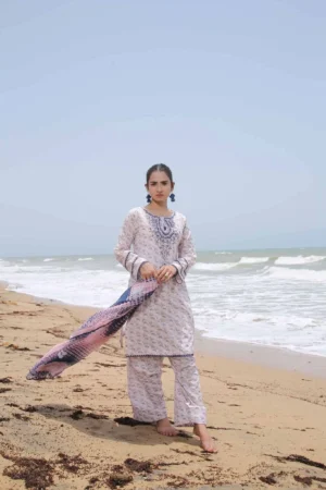 3-PIECE SUIT EMBROIDERED